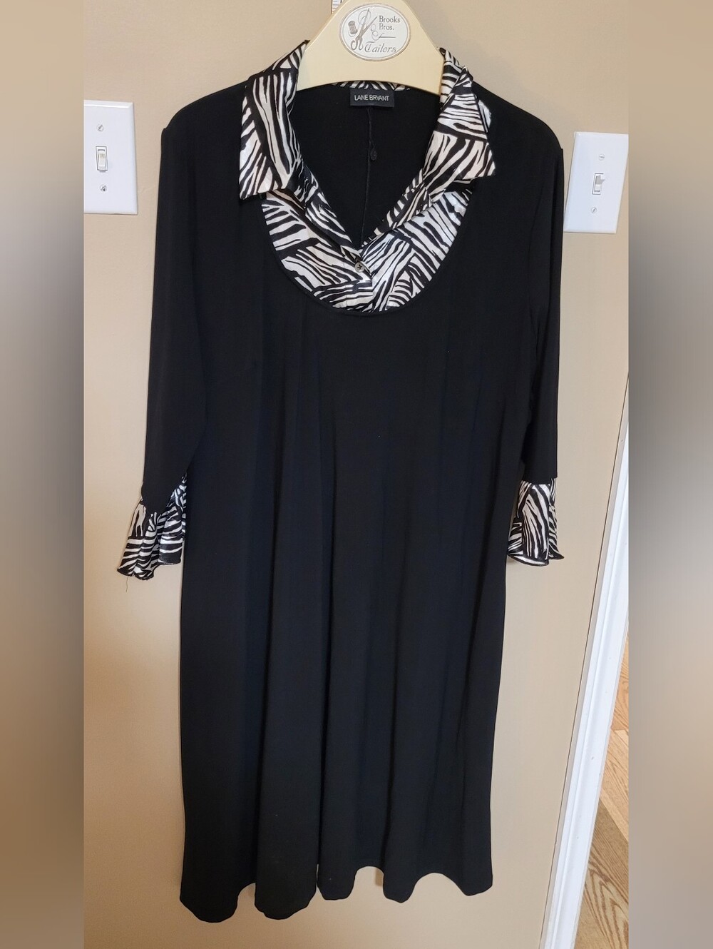 💜2 for $10💜 Bundle and save  Black Midi Dress with Zebra-Print Collar & Cuffs